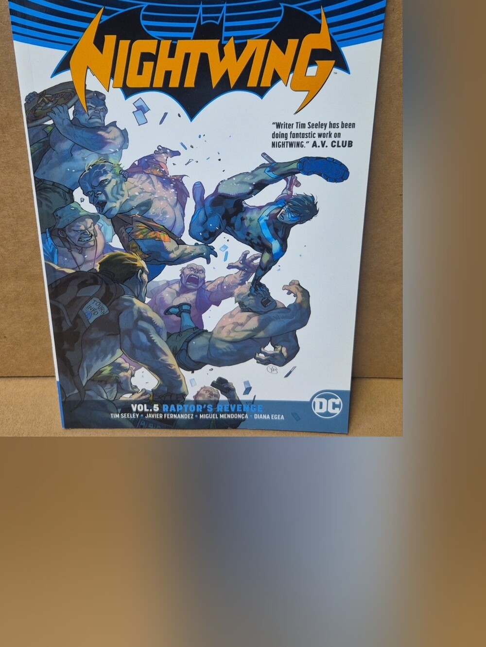 DC Universe Rebirth Nightwing Vol.5 Raptors Revenge